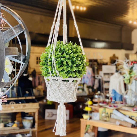 ❌SOLD OUT❌MACRAME PLANT HANGER-CREAM - Picture 2 of 2